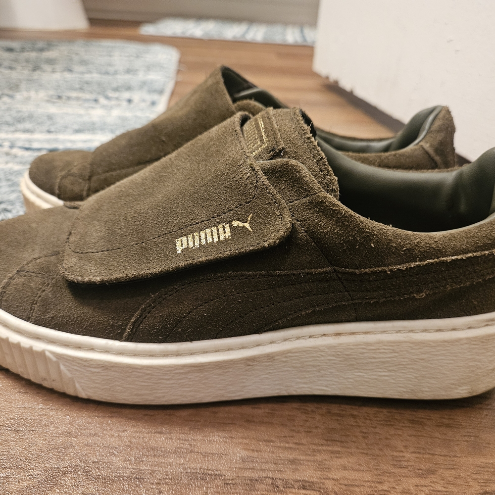 Puma Green Velcro Suede Sneakers